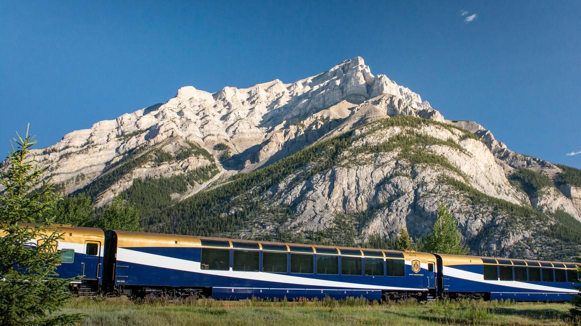Alstom ricostruirà altri due vagoni ferroviari di lusso Rocky Mountaineer
