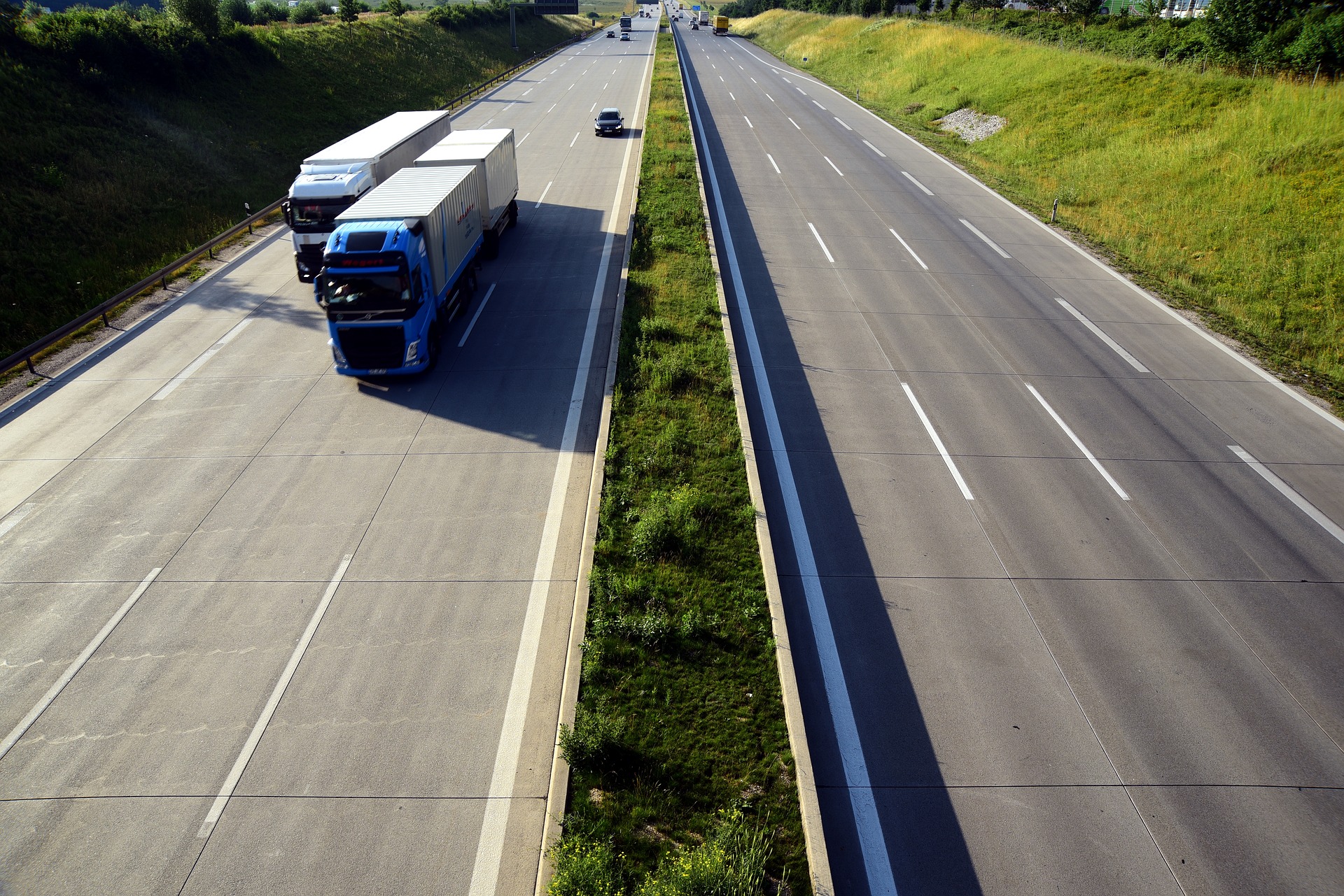 Autotrasporto, Lockdown: mancato fatturato di circa 1,8 miliardi e natalità scesa del 30%