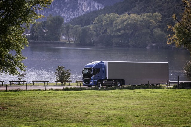 Iveco ed Eni insieme per la sostenibilità del trasporto merci