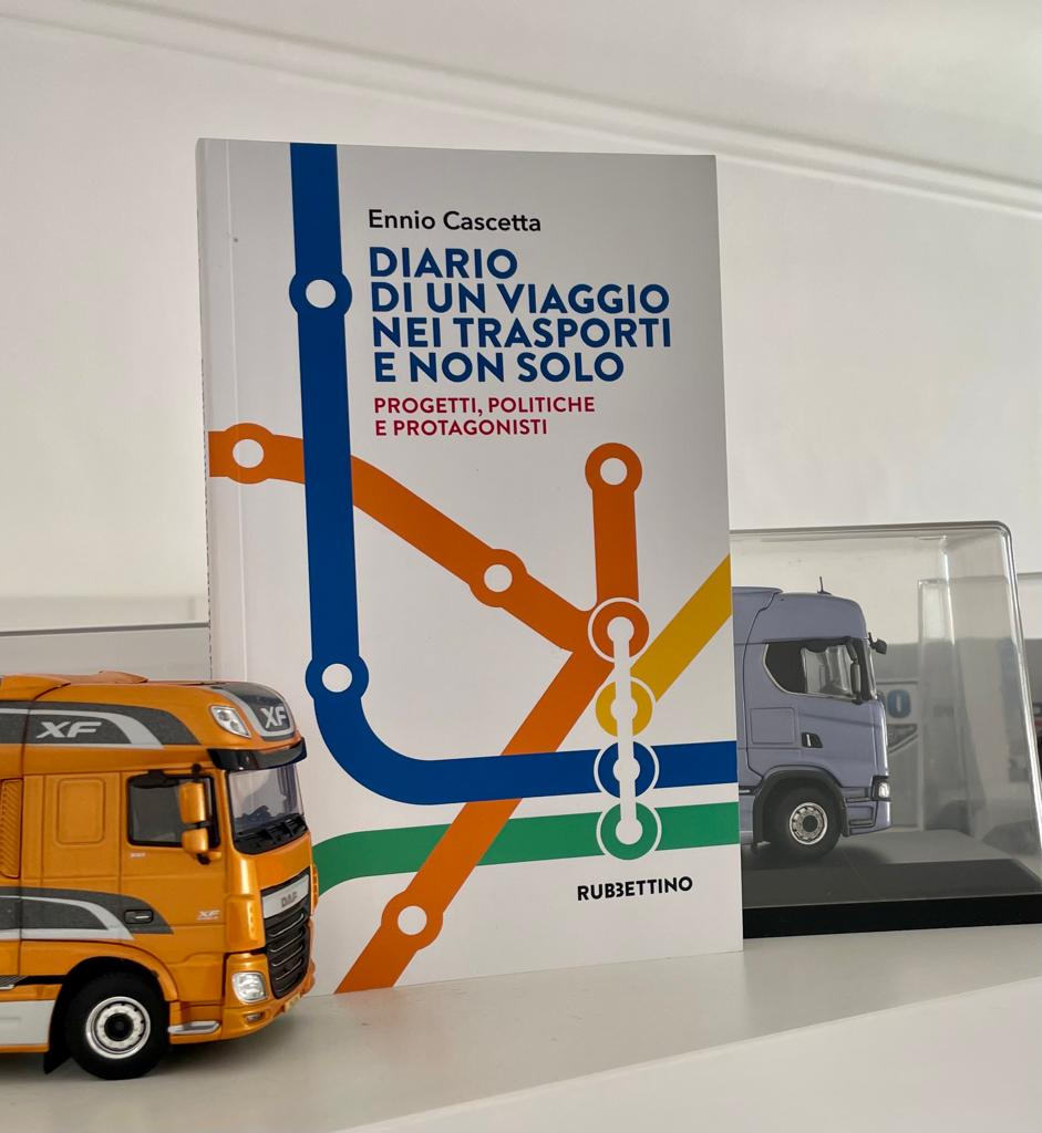 Contraddizioni e sfide del sistema dei trasporti in Italia al centro del nuovo libro di Ennio Cascetta